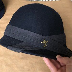 Goorin Bros. Cloche Hat with Airplane Pin
